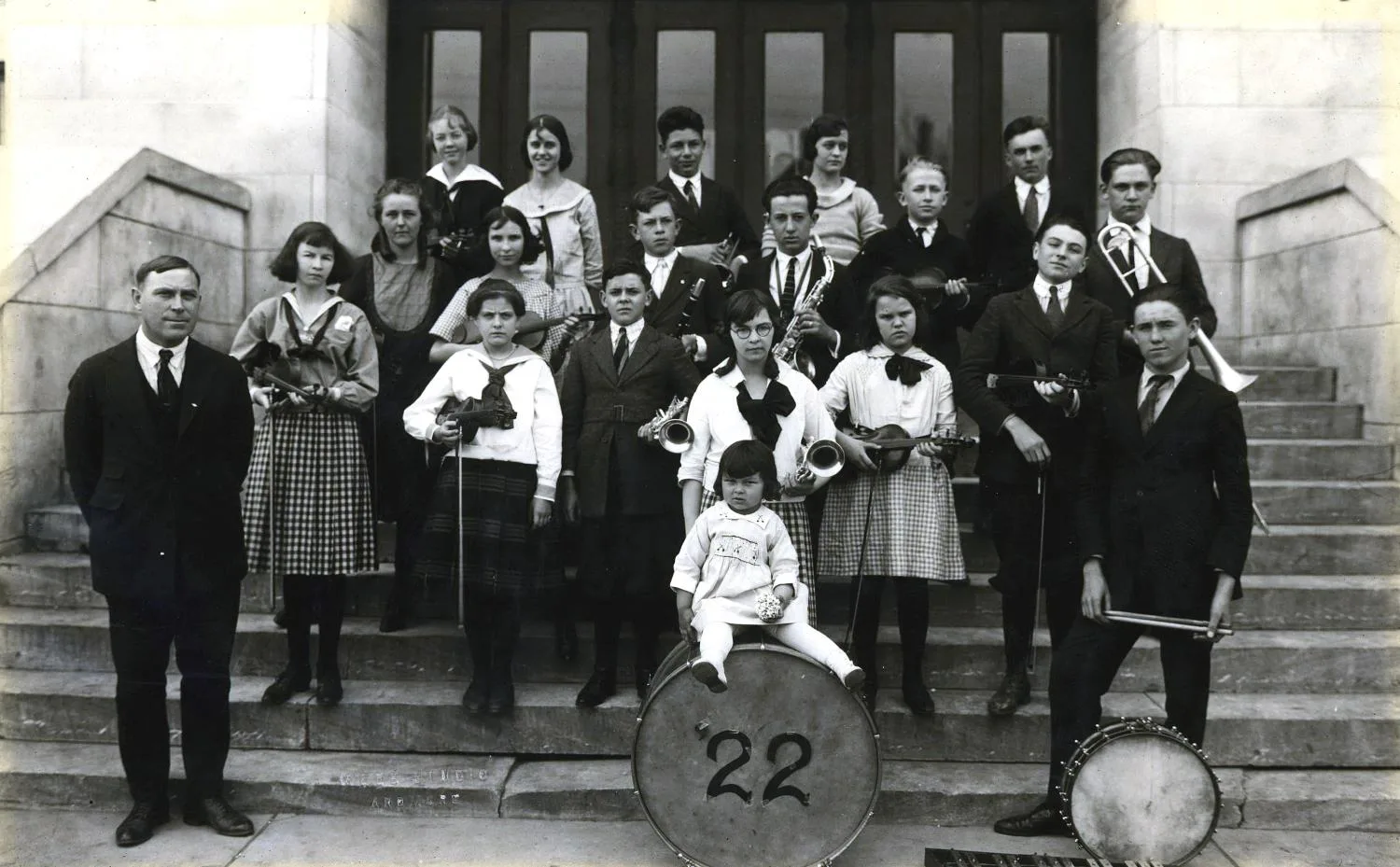 Ardmore High School orchestra, 1922.