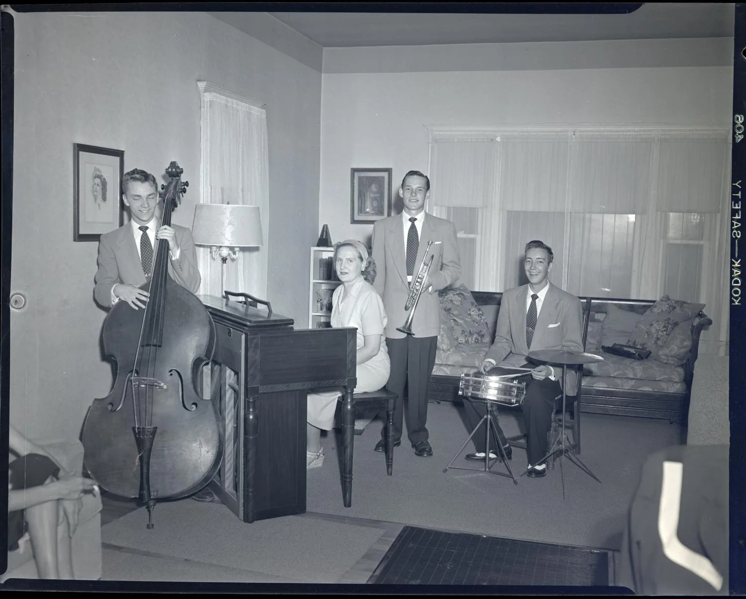 Argus Dickerson and Band