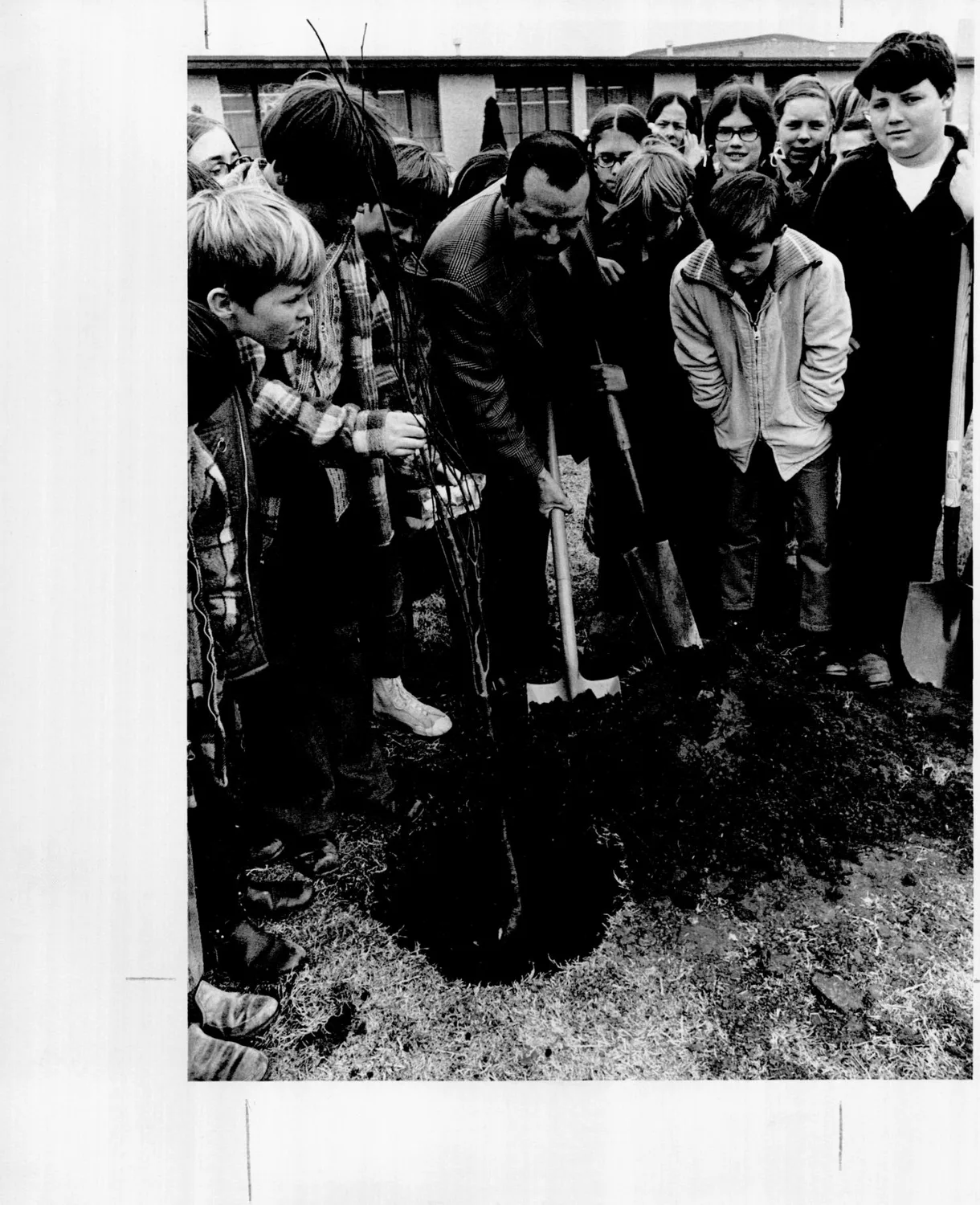 Midwest City School Country Estates, Elem Redbud tree planting.