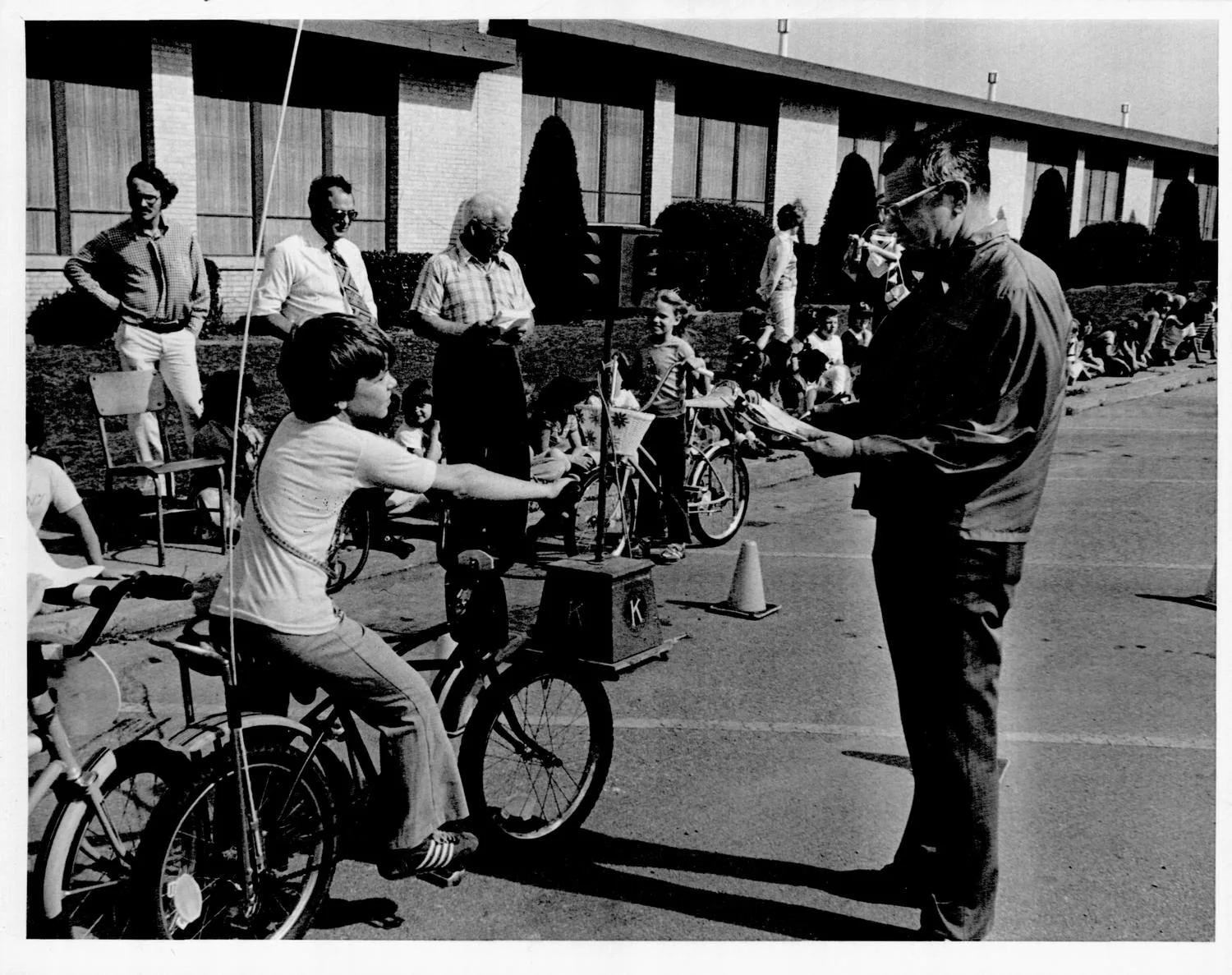 Mid-Del Schools / Country Estates Elementary School / Bicycle Safety contest.