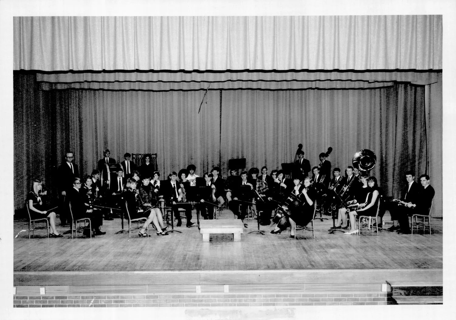 Schools / City / U.S. Grant High aerial photo.