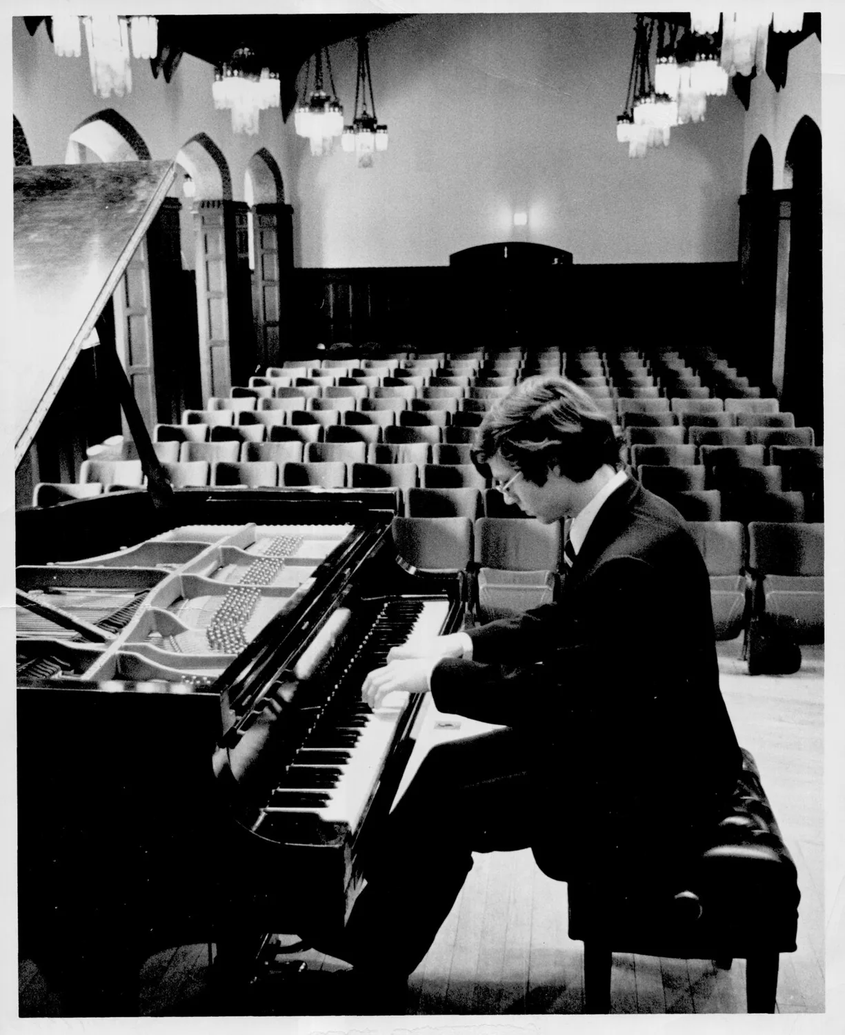 Ries Joseph \ pianist \ Amus.