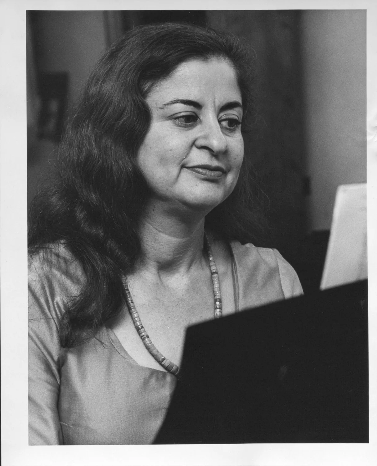 Sisson, Mrs. Allan R. / pres. Pianist Club od OKL City.